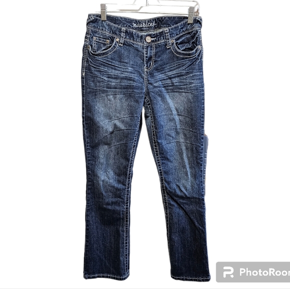 Maurices Jeans - Picture 2 of 9